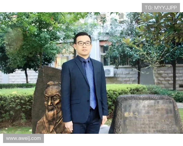 京多安引领新潮流球场内外展现卓越风采与领导魅力